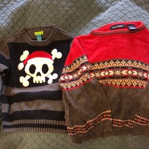 Skull Santa striped and red/gray winter sweaters